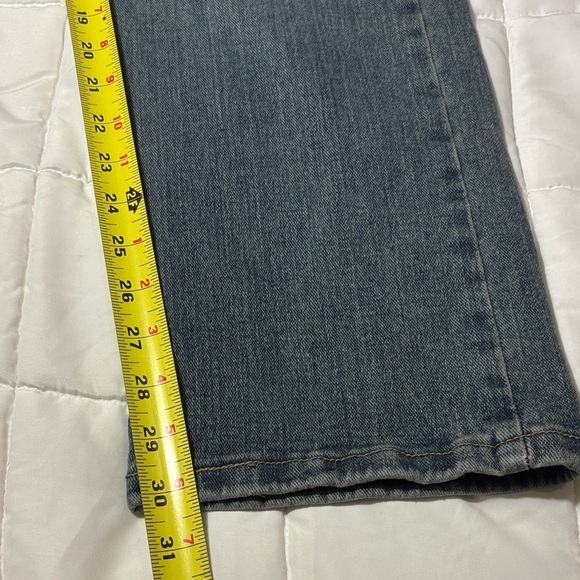 Wrangler® Mens Stretch Straight Leg
Relaxed Fit Jean - Picture 8 of 13